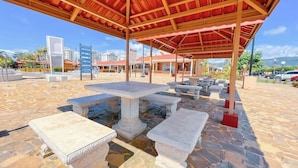 Outdoor dining - Villa Banano 09, Near to the beach with Pool (Jacó)