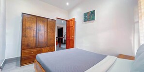 2 Schlafzimmer, Bügeleisen/Bügelbrett, WLAN
