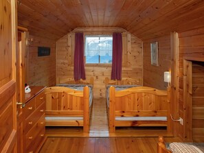 2 soverom og internettilgang