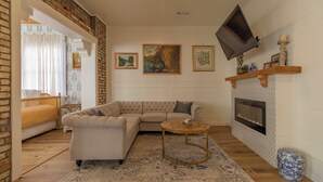 Grand Room - The Rockhound Boutique Hotel (Mount Ida)