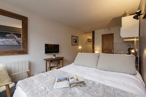 Free WiFi, bed sheets - Le Cham' 106, Chamonix, France (Chamonix)