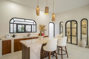 Dining - New Villa Casa Thalasa Azure Heart of Canggu (Canggu)