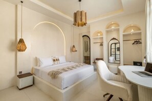 2 Schlafzimmer, Schreibtisch, Bügeleisen/Bügelbrett, kostenloses WLAN