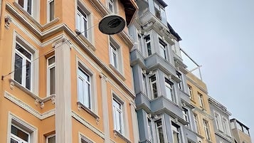 Estudio | Fachada del alojamiento