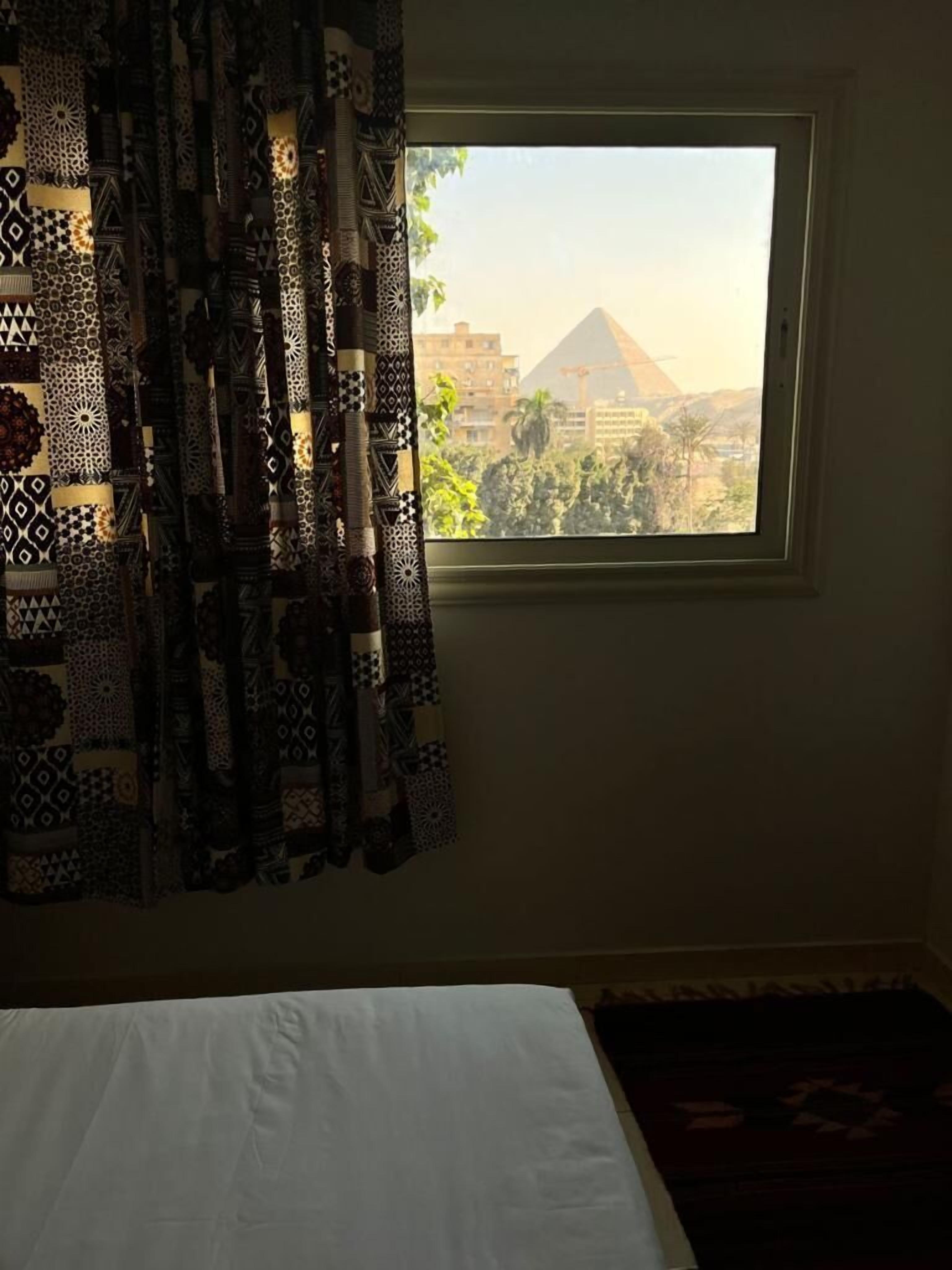 1 bedroom, iron/ironing board, free WiFi