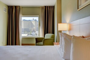 Signature Suite | City view