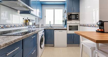 Stylish Seaview Townhouse: 3BR, Pool, 4 Terraces,