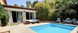 Outdoor pool - Villa Avec Piscine Chauffée 8 Personnes (Bandol)