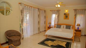 3 عدّة غرف نوم وبديكورات فريدة لكل غرفة وطراز فريد لكل وحدة ومكتب