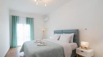 2 bedrooms, iron/ironing board, travel crib, free WiFi