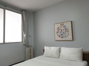 Casa | 2 dormitorios, escritorio, tabla de planchar con plancha