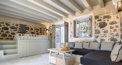 Pavlaina 1 - Traditional Residences in Nisyros