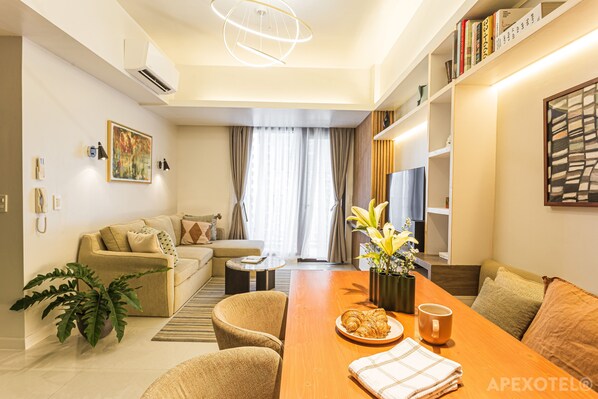 Living area - Chic 2-Bedroom Urban Retreat Mountain and City Views at Mandani Bay Suites Cebu (F.E. Zuellig Avenue Mandaue City)