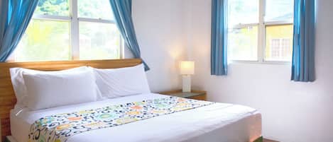 1 habitación, escritorio, wifi y ropa de cama