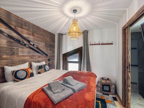 4 habitaciones, wifi gratis y ropa de cama 