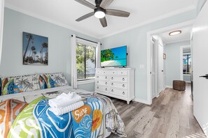 3 bedrooms, iron/ironing board, free WiFi, bed sheets - Private Pool, Grill, Fire Pit, Smart TV, 4 Beds (North Myrtle Beach)