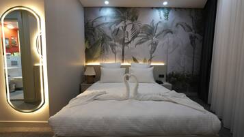 Deluxe suite | 1 slaapkamer, een bureau, een laptopwerkplek, geluiddichte muren