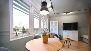 公寓 | 1 間臥室、筆電工作空間、遮光布/窗簾、熨斗/熨衣板