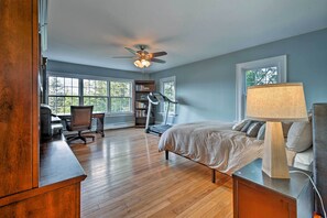 House (5 Bedrooms) | Interior