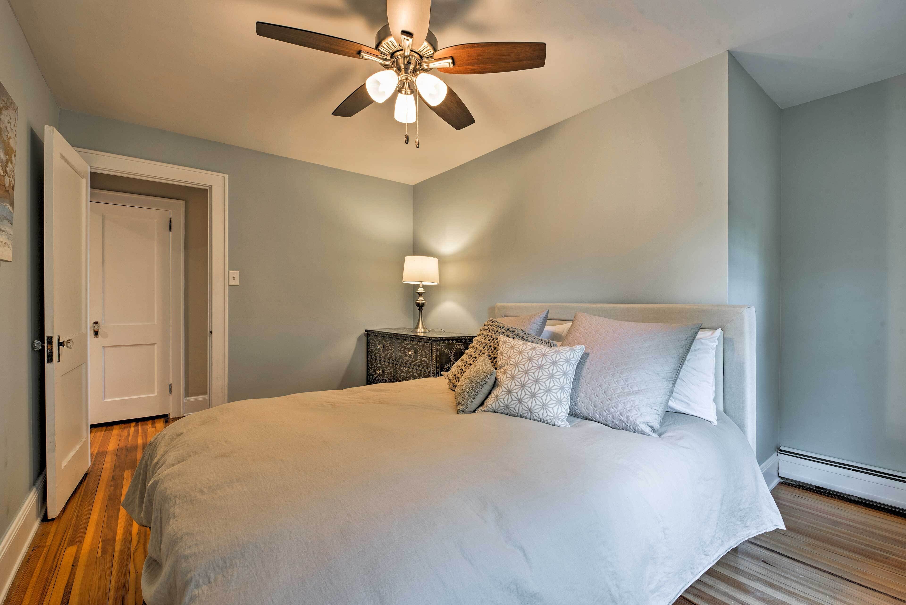 House (5 Bedrooms) | Interior