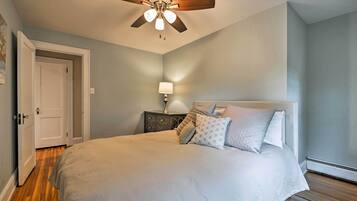 House (5 Bedrooms) | Interior