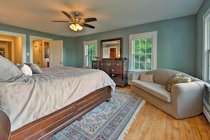 House (5 Bedrooms) | Interior