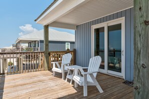 Balcony - Grace Wins - 2335 Bienville 4 Bedroom Home by RedAwning (Dauphin Island)