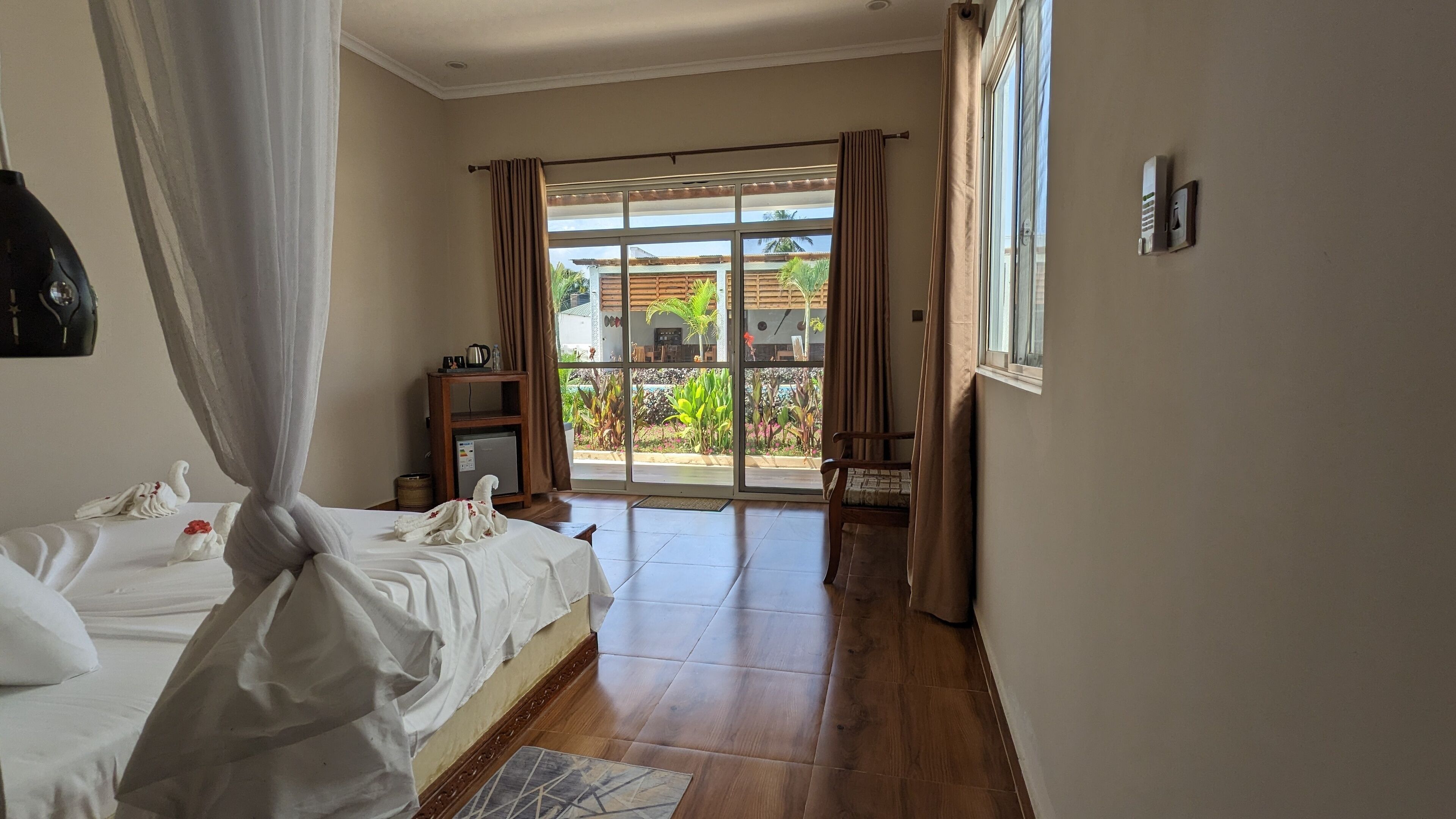 Standard Double Room, 1 Double Bed, Pool Access, Pool View | Minibar, desk, laptop workspace, blackout drapes