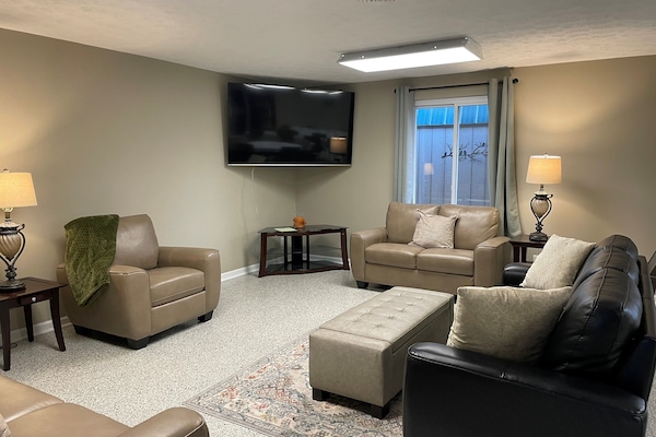 Large gathering area to watch the game or a good movie