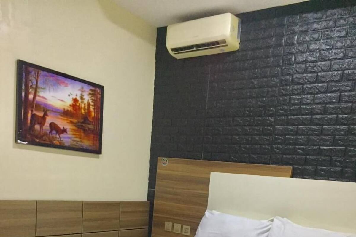 1 bedroom, minibar, individually decorated, individually furnished