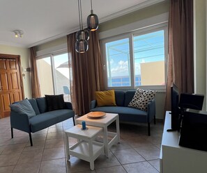 Smart TV - Penthouse - Spektakulärer Meerblick und Große Sonnen-terrasse (Los Abrigos)