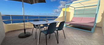 Penthouse - Spektakulärer Meerblick und Große Sonnen-terrasse