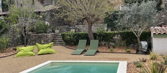 Charmante et Spacieuse Maison, Grande Terrasse, vue Magnifique, Jardin, Piscine