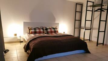 1 makuuhuone, ilmainen Wi-Fi, vuodevaatteet