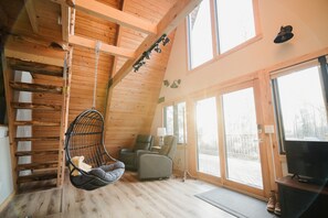 Interior - A-Frame|40acres|HikingTrail |Screen Porch|Secluded (Emily)