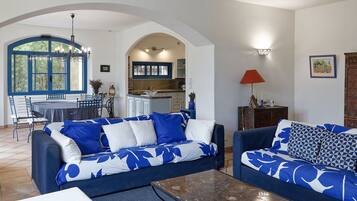 TV connectée, cheminée