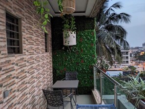 Apartment | Terrace/patio - APPARTEMENTS 2 PIECES BELLE RIVE (Abidjan)