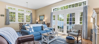 "Shore To Please" Wells, Maine. All the comforts of home. 3 bed, 3 bath, ac ++