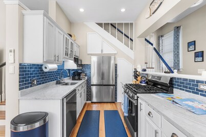 "Shore To Please" Wells, Maine.  All the comforts of home.  3 bed, 3 bath, ac ++