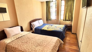 Habitación cuádruple básica | Wifi gratis