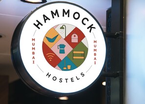 Exterior - Hammock Hostels (Mumbai)