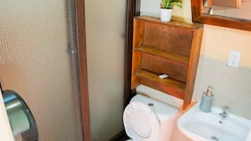 Handdoeken, zeep, shampoo, toiletpapier
