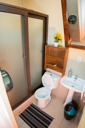 Handdoeken, zeep, shampoo, toiletpapier