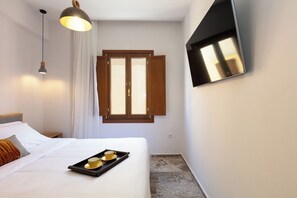 3 soverom, safe på rommet, skrivebord og strykejern/-brett