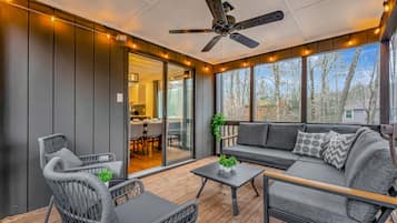 Smart TV, fireplace, video games, table football