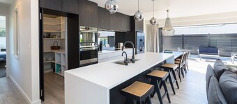 Vinebox On Wilson, Martinborough