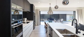 Vinebox On Wilson, Martinborough