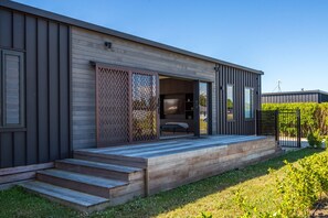 Exterior - Vinebox On Wilson, Martinborough (Martinborough)