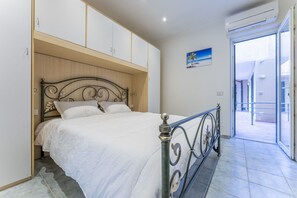 2 Schlafzimmer, Bügeleisen/Bügelbrett, Reisekinderbett, kostenloses WLAN