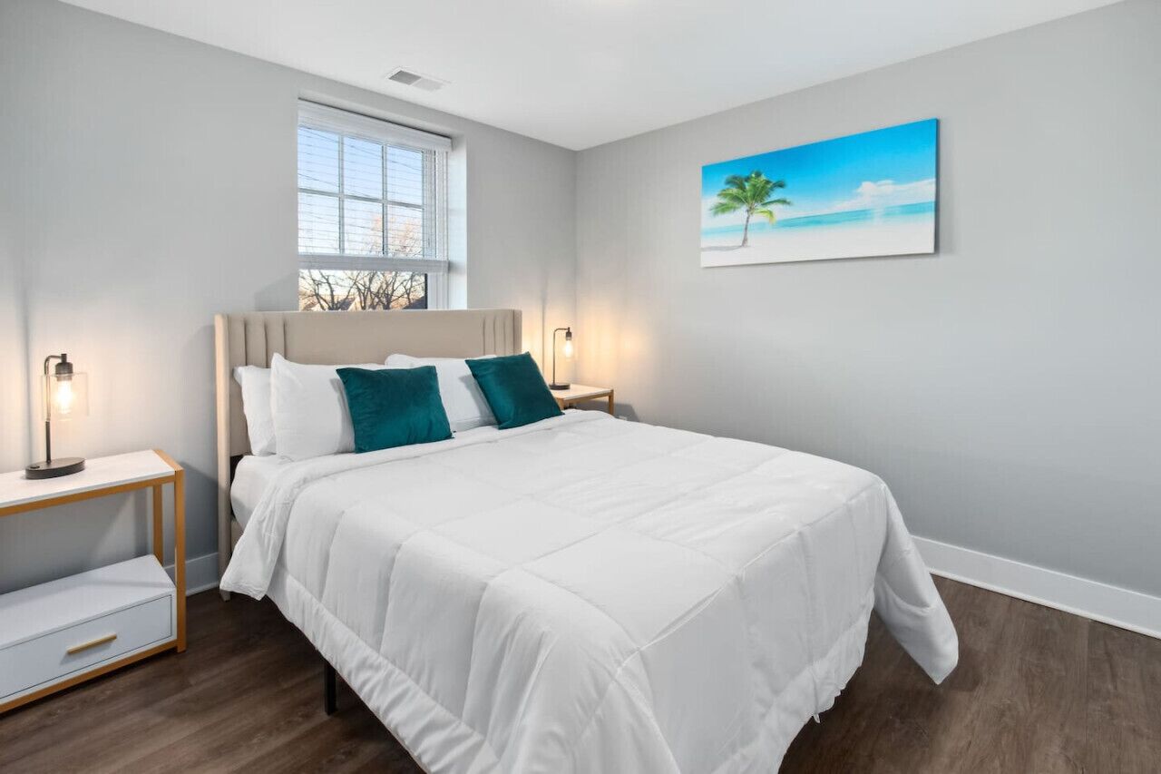 2 bedrooms, desk, iron/ironing board, free WiFi